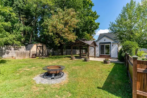 13 College Road Stratham NH 03885