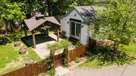 13 College Road Stratham NH 03885