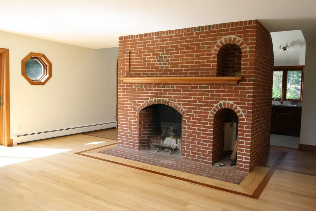 1062 Upper Meehan Road Bristol VT 05443