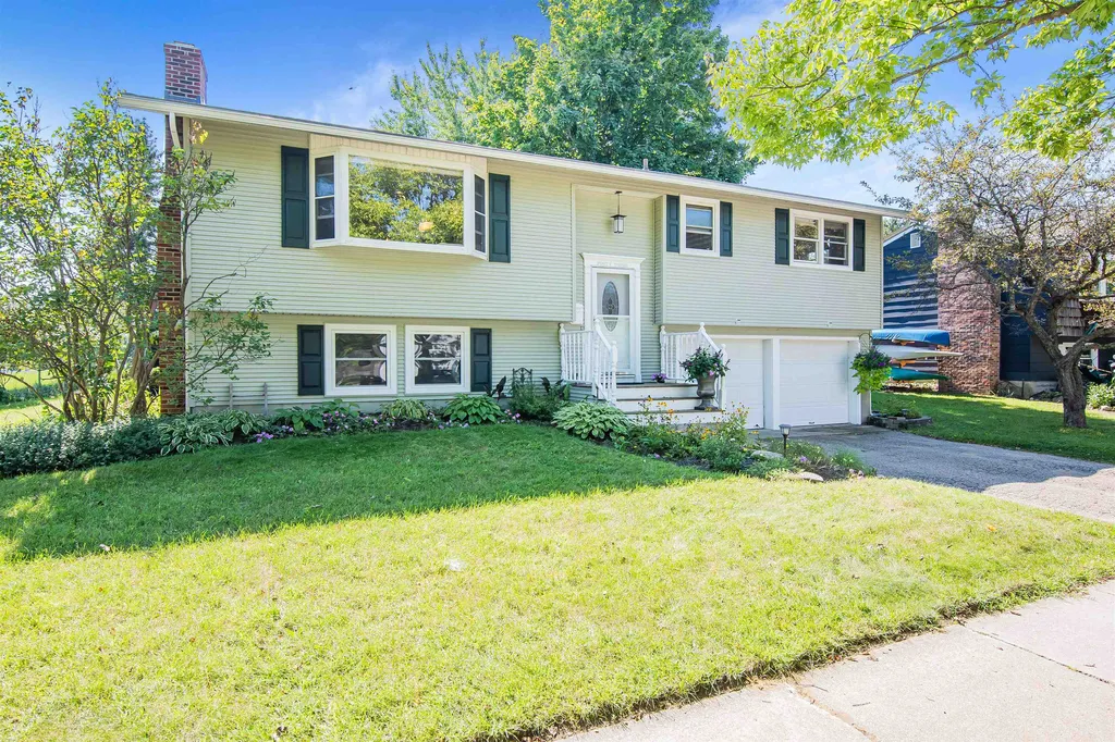 43 James Avenue Burlington VT 05408