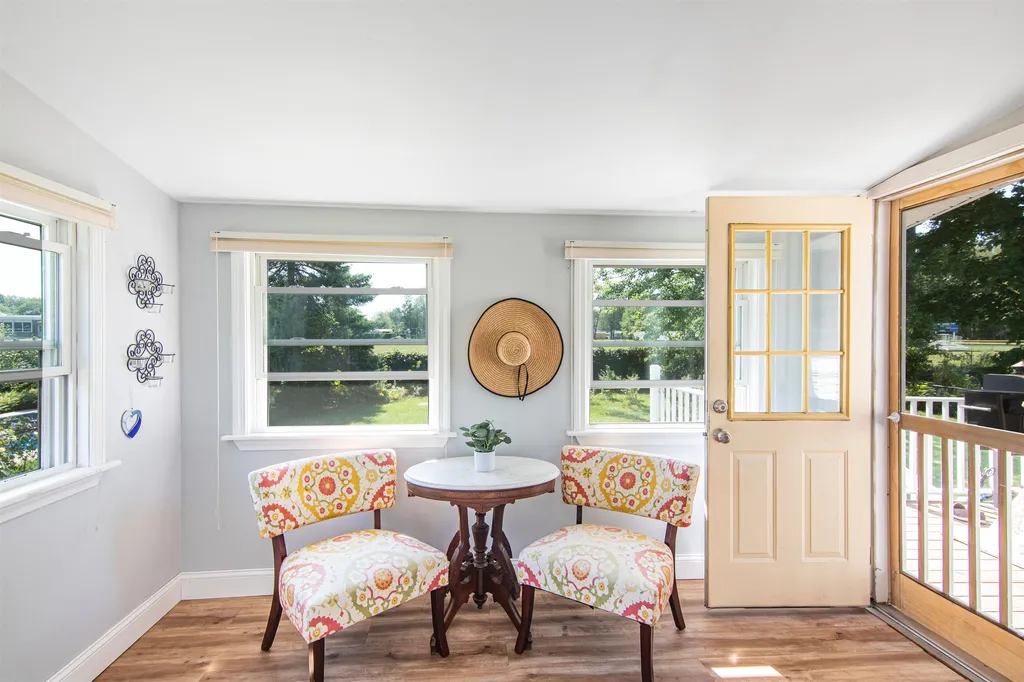 43 James Avenue Burlington VT 05408