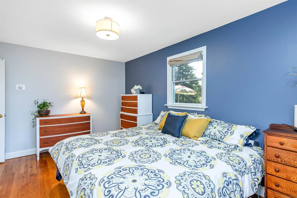 43 James Avenue Burlington VT 05408