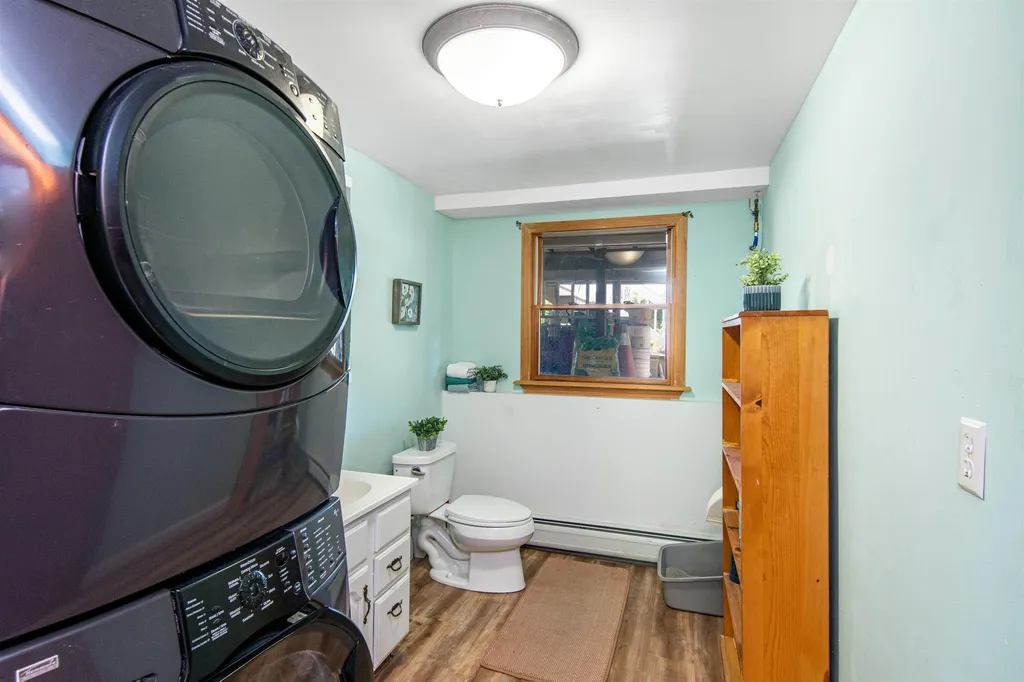 43 James Avenue Burlington VT 05408