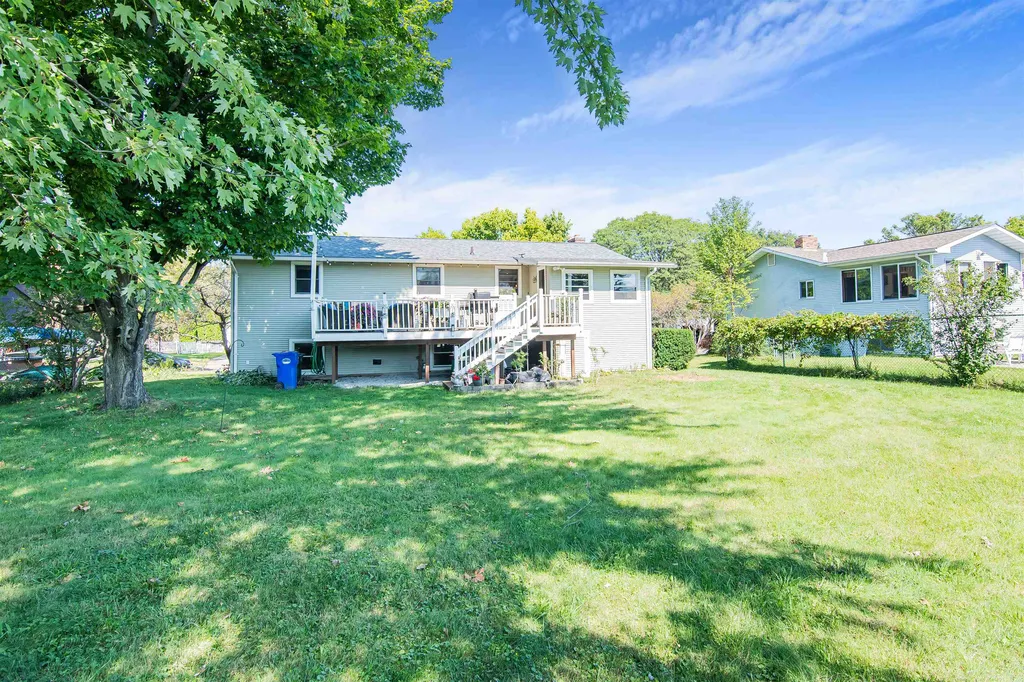 43 James Avenue Burlington VT 05408