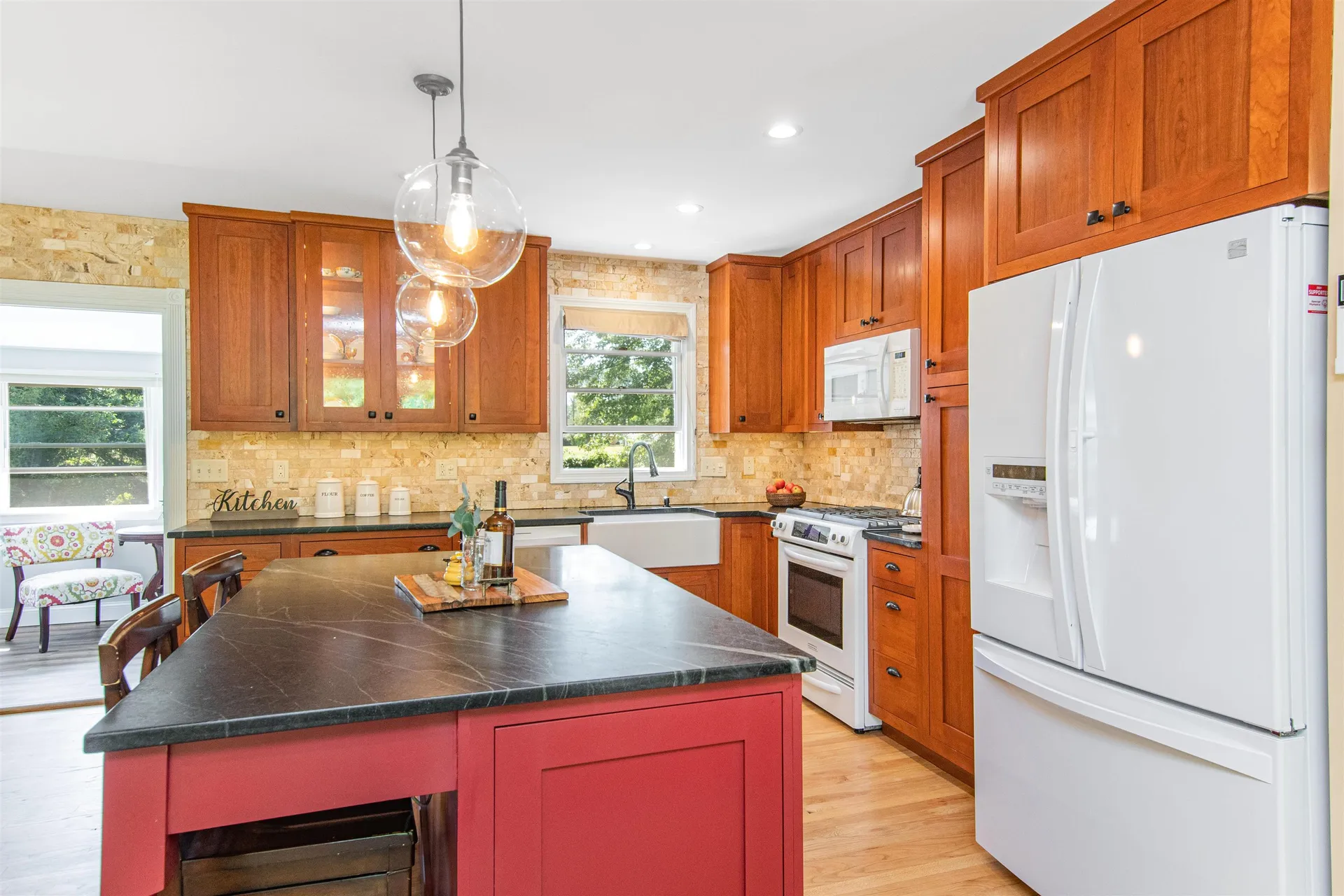 43 James Avenue Burlington VT 05408