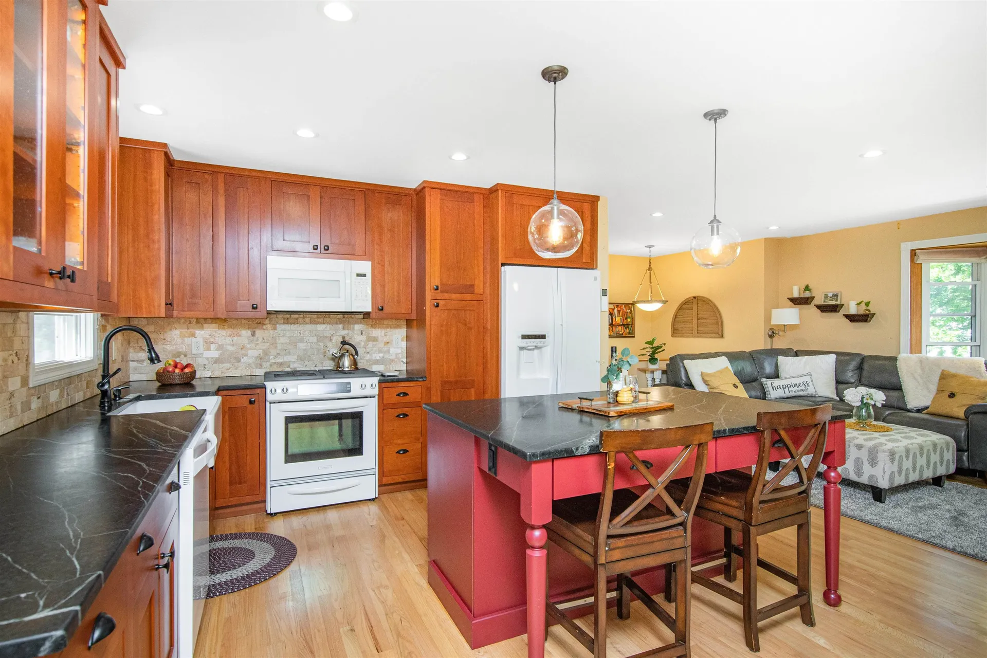 43 James Avenue Burlington VT 05408