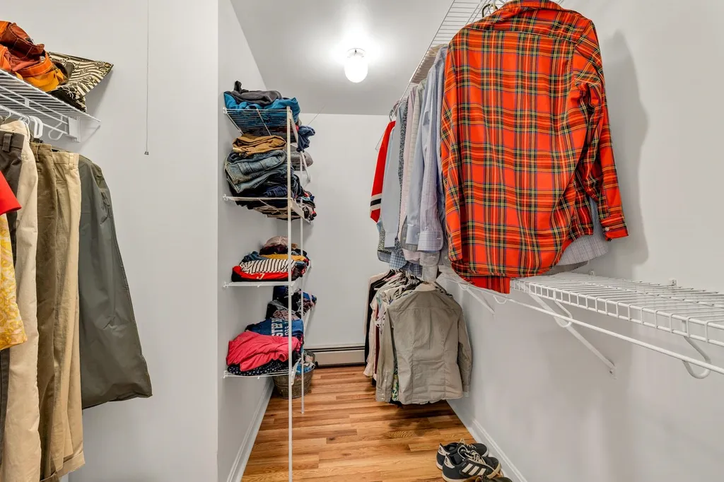 4 Captain Parker Drive Lee NH 03861