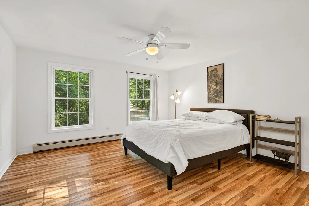 4 Captain Parker Drive Lee NH 03861