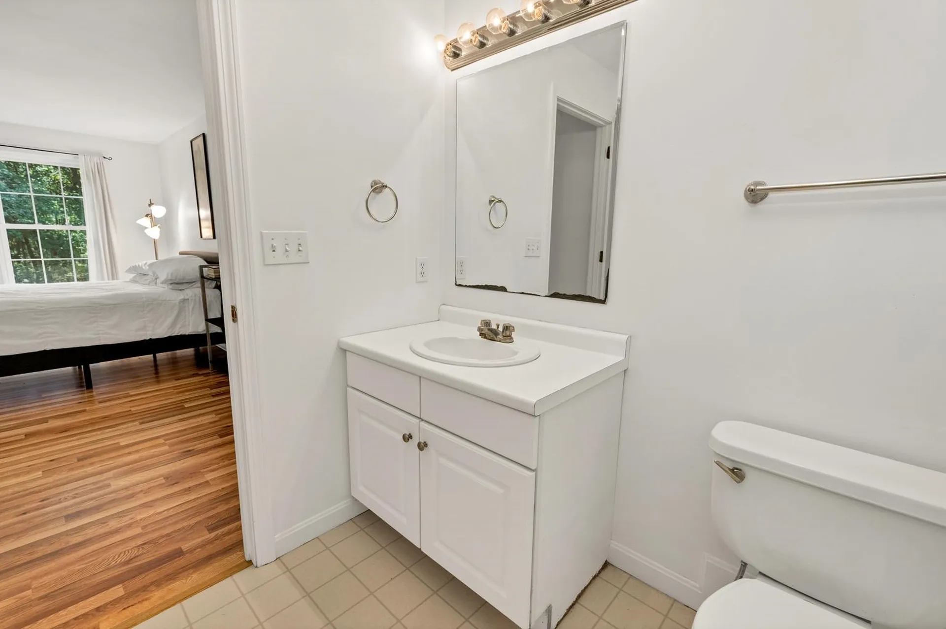 4 Captain Parker Drive Lee NH 03861