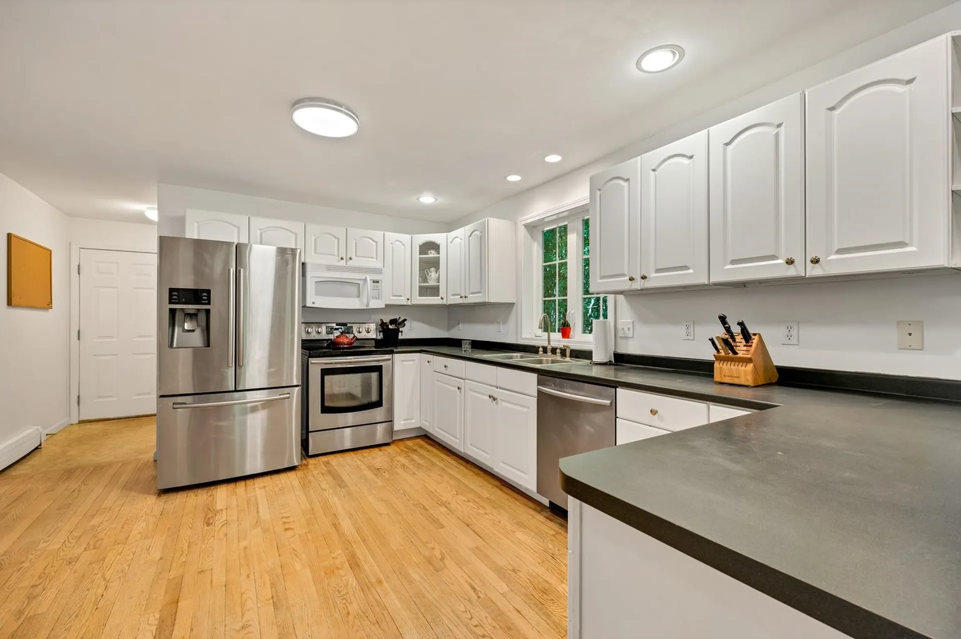 4 Captain Parker Drive Lee NH 03861