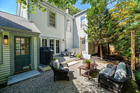 129 High Street Exeter NH 03833