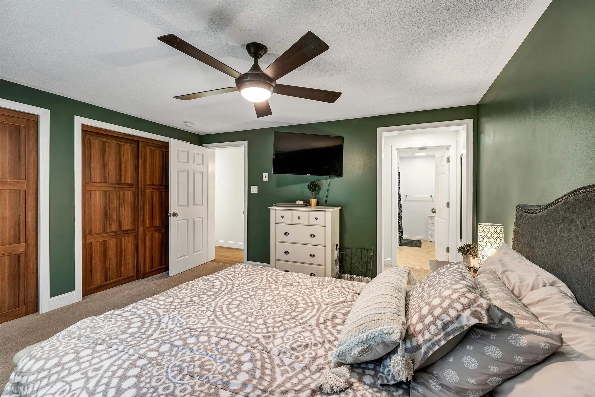 29 Estates Road Middleton NH 03887
