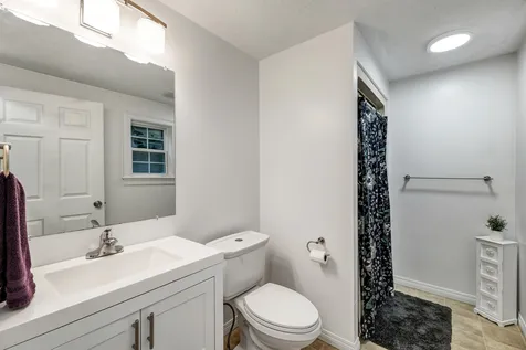 29 Estates Road Middleton NH 03887