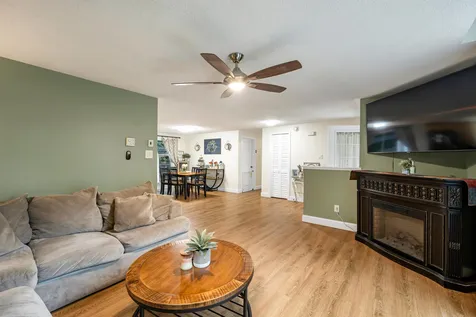 29 Estates Road Middleton NH 03887