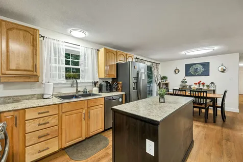 29 Estates Road Middleton NH 03887