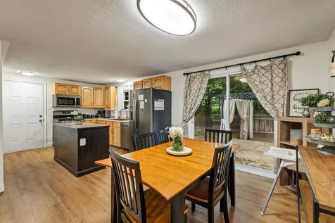 29 Estates Road Middleton NH 03887
