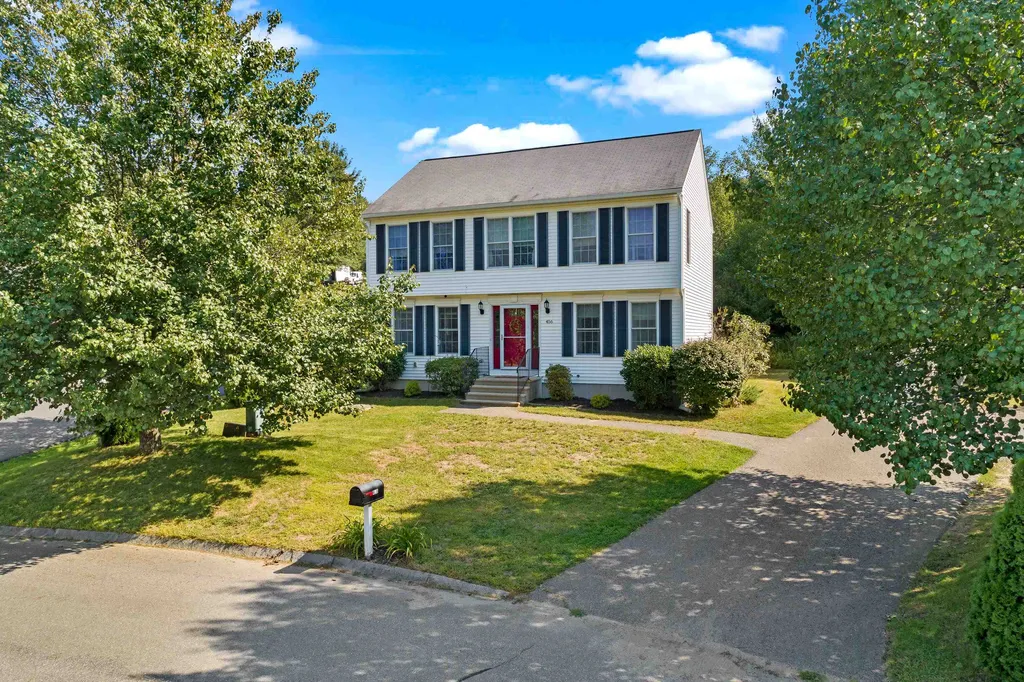 456 Fairway Drive Pembroke NH 03275