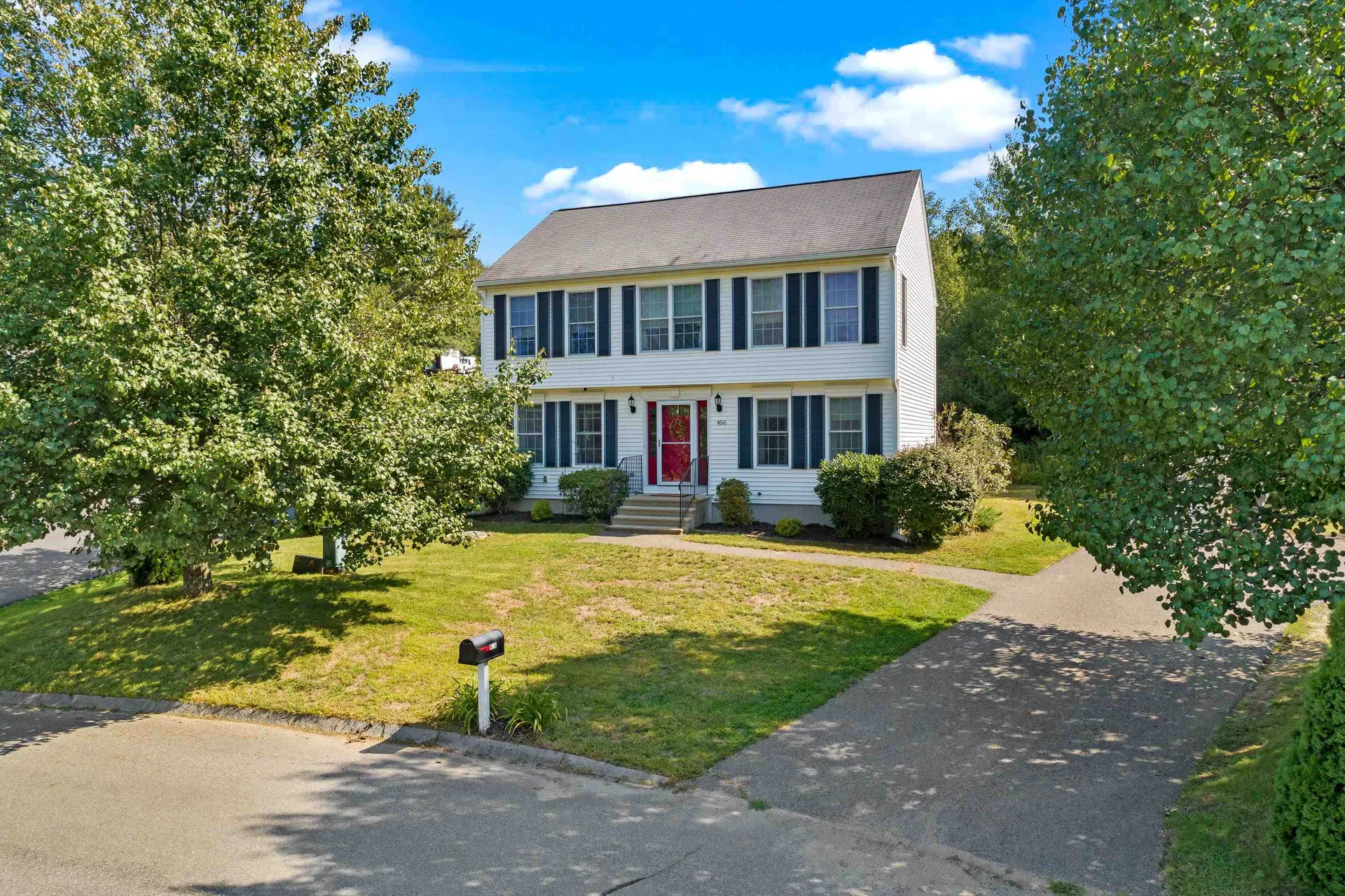 456 Fairway Drive Pembroke NH 03275