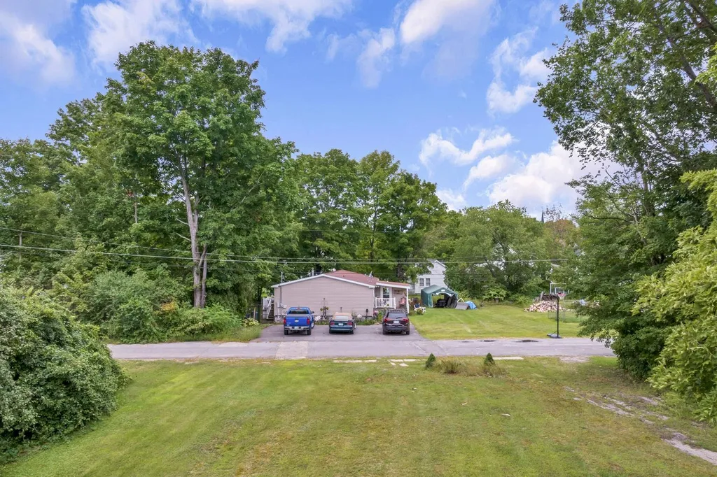 20 Water Street Farmington NH 03835