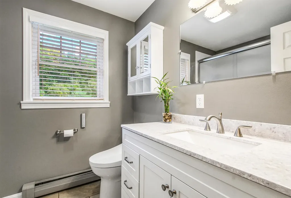 457 Meriden Road Lebanon NH 03766