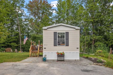 39 Turkey Drive Belmont NH 03220