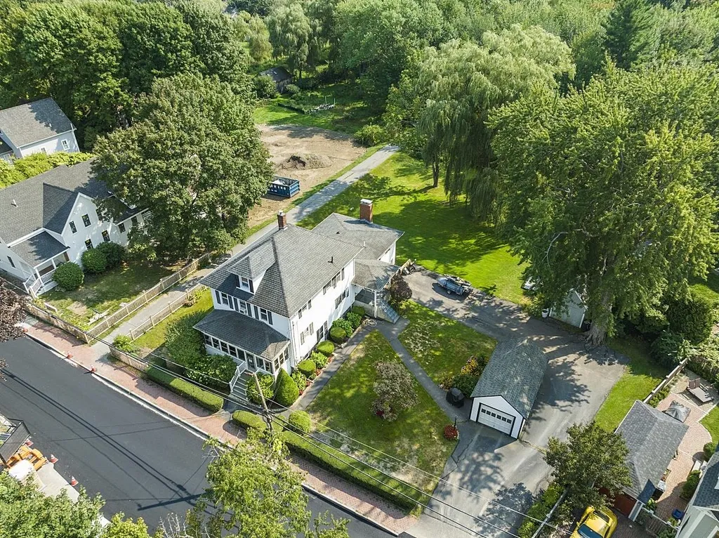 28 New Castle Avenue Portsmouth NH 03801