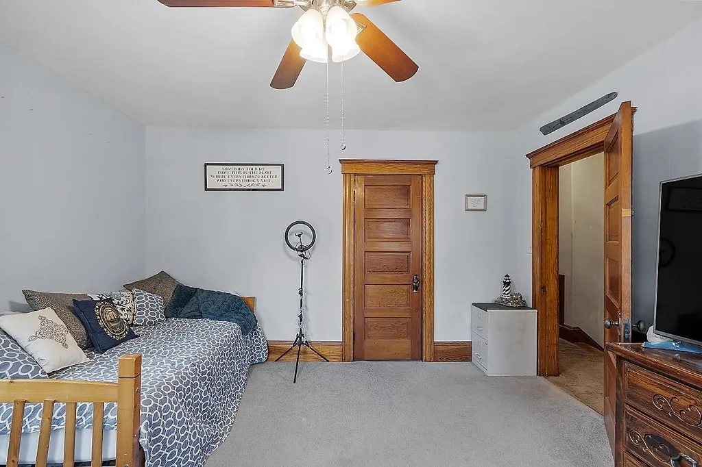 28 New Castle Avenue Portsmouth NH 03801