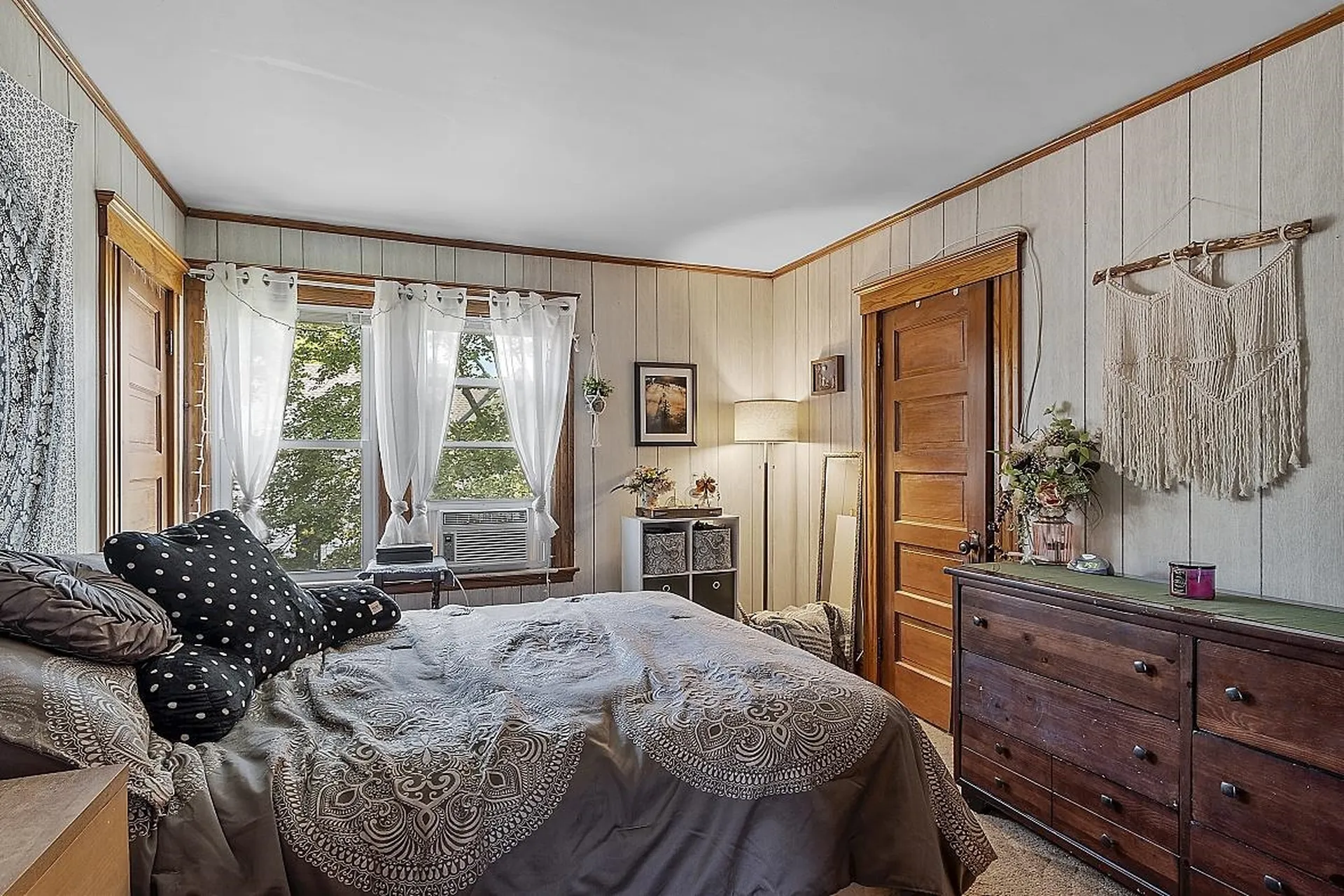 28 New Castle Avenue Portsmouth NH 03801