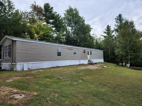 847 Lake Tarleton Road Warren NH 03279