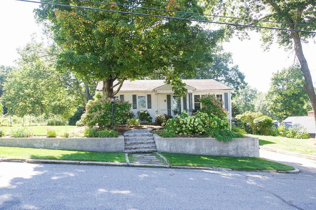 629 Blodget Street Manchester NH 03104