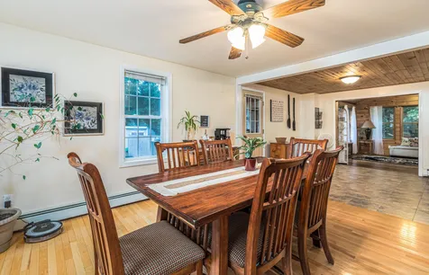 1 Laura Lane Newton NH 03858