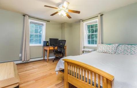 1 Laura Lane Newton NH 03858