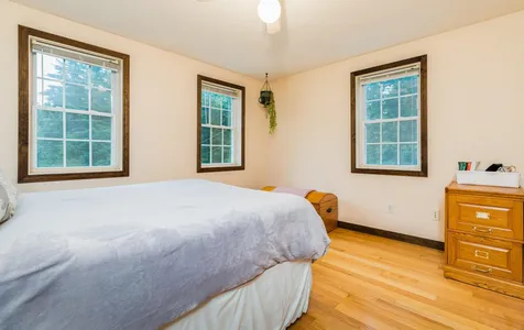 1 Laura Lane Newton NH 03858