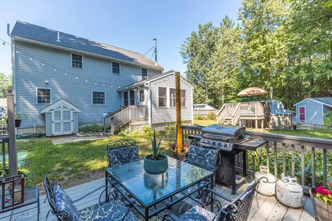 1 Laura Lane Newton NH 03858