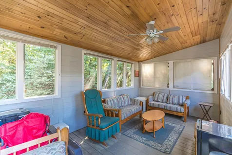 1 Laura Lane Newton NH 03858