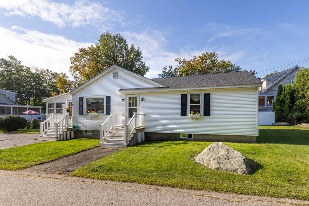 22 Power Avenue Rye NH 03870