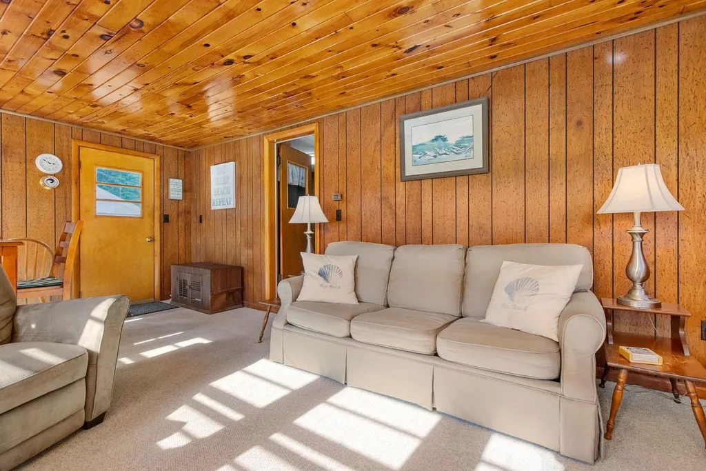 22 Power Avenue Rye NH 03870