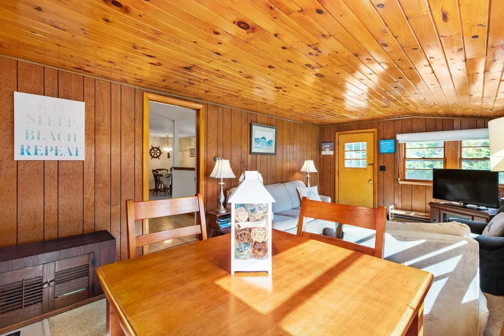 22 Power Avenue Rye NH 03870