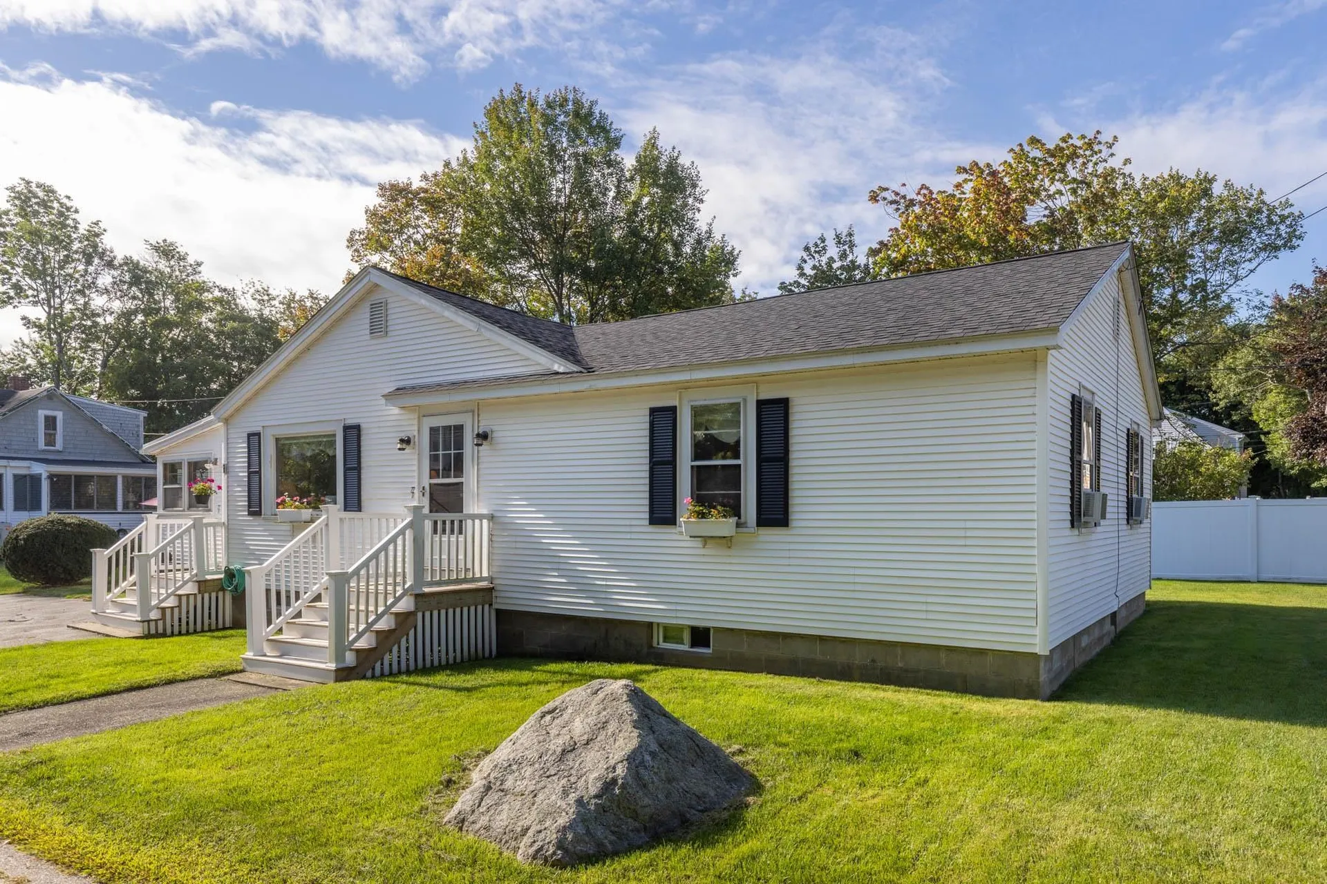22 Power Avenue Rye NH 03870