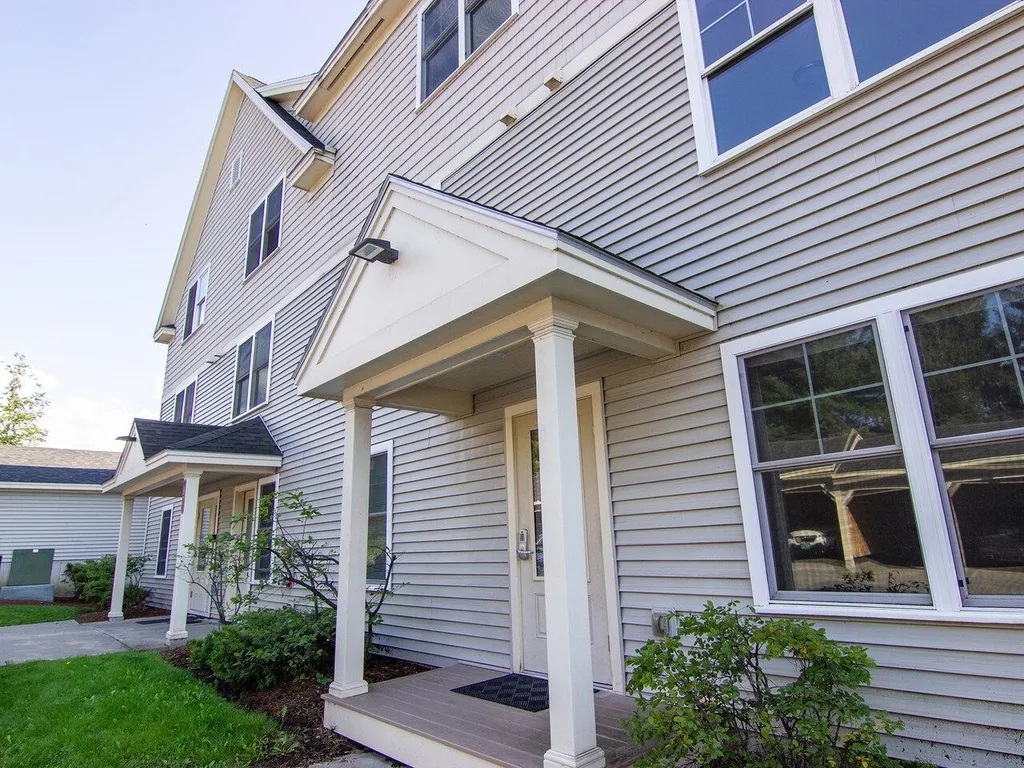 87 John Fay Road South Burlington VT 05403