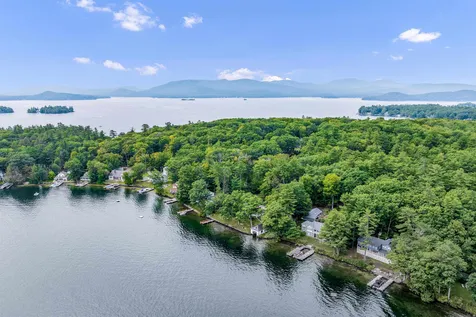 180 Sewall Road Wolfeboro NH 03894