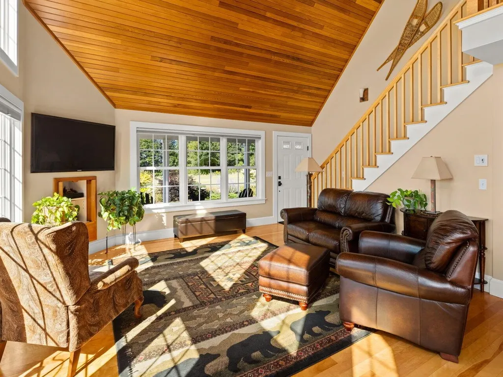 289 Shackett Road Leicester VT 05733
