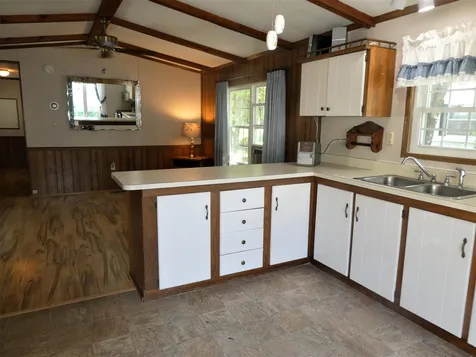 10 East Marina Road Lsp Gilford NH 03249