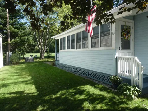 10 East Marina Road Lsp Gilford NH 03249