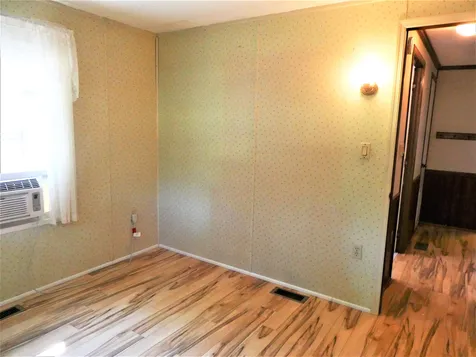 10 East Marina Road Lsp Gilford NH 03249