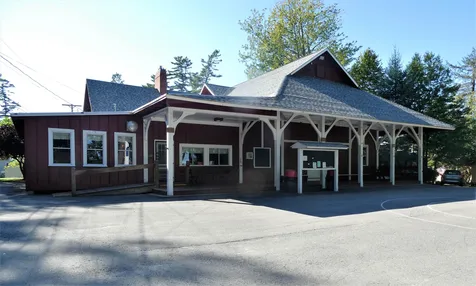 10 East Marina Road Lsp Gilford NH 03249