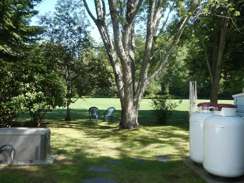 10 East Marina Road Lsp Gilford NH 03249