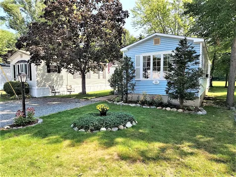 10 East Marina Road Lsp Gilford NH 03249