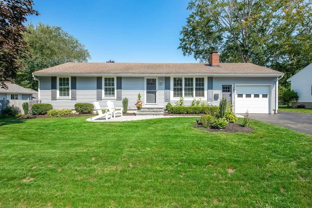 4 Hayes Place Portsmouth NH 03801