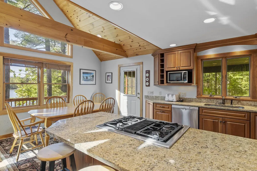 56 East Side Drive Ossipee NH 03864